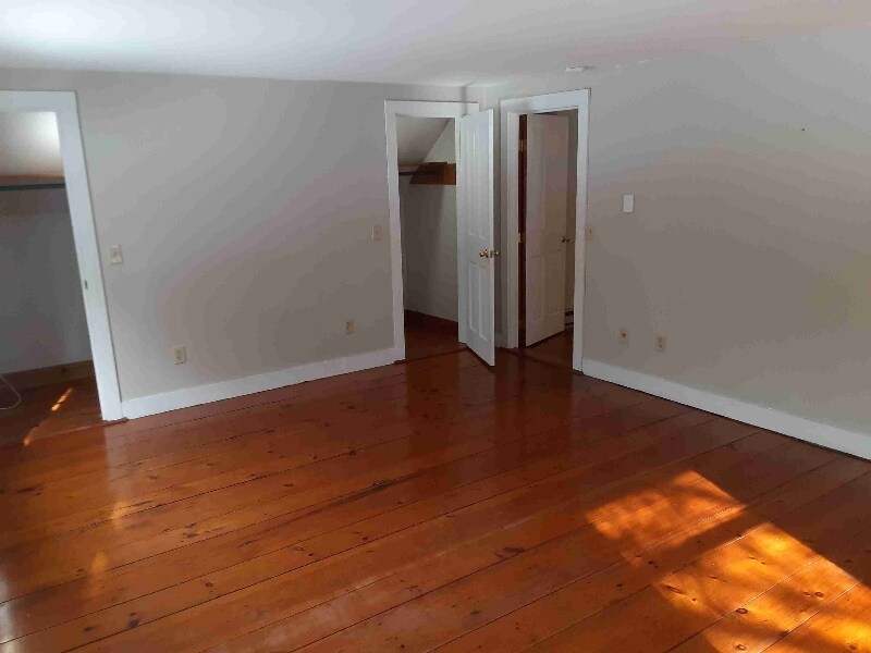 Building Photo - 133 Notch Rd