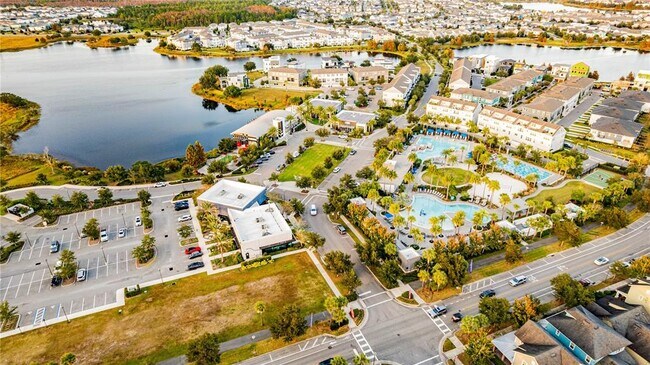 Building Photo - 10205 Pearson Ave