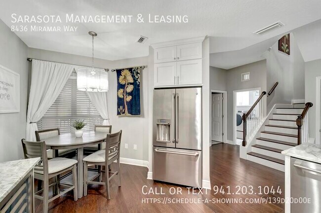 Building Photo - 8436 Miramar Way