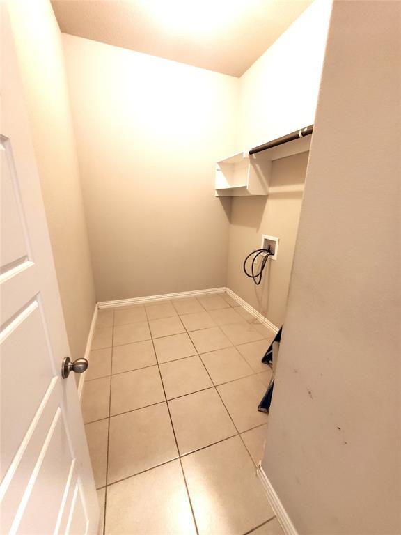Building Photo - 807 Farmhouse Dr