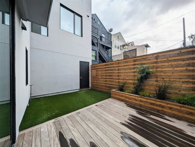 Building Photo - 2709 23rd St