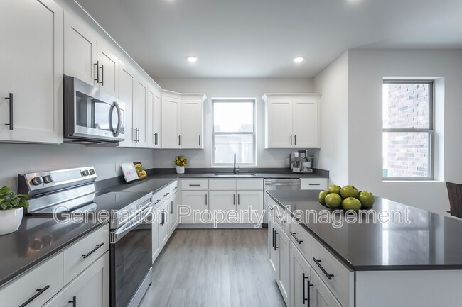 Building Photo - 1893 S Watkins St