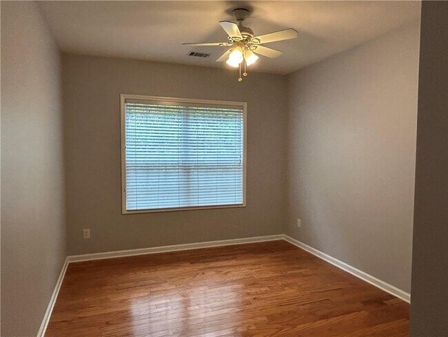 Building Photo - 3373 Star Pine Ct