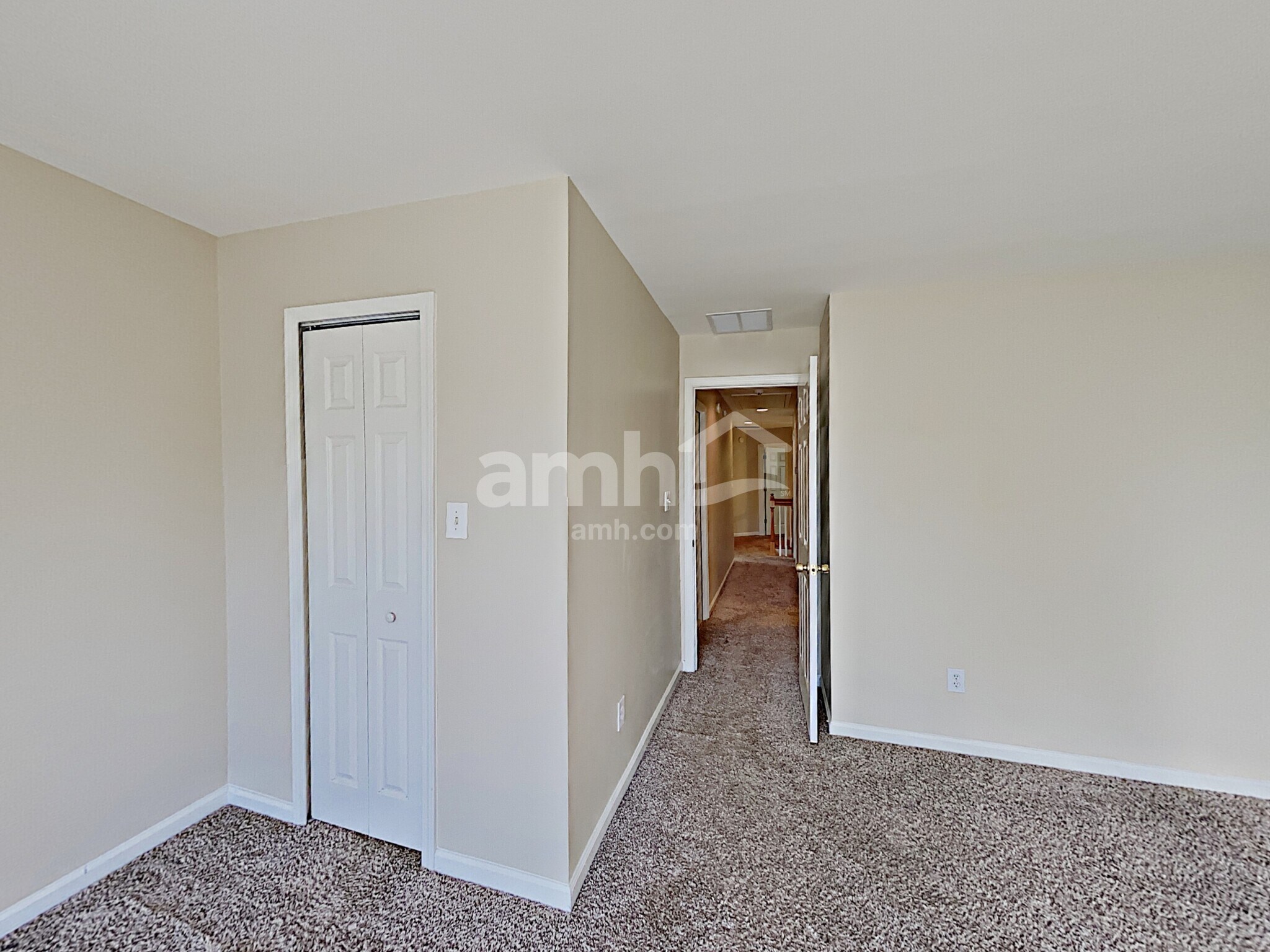 Building Photo - 155 Valley Bluff Dr