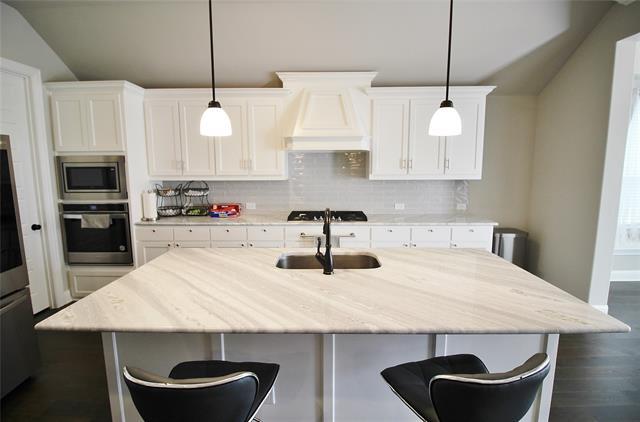 Building Photo - 1904 Shaila Dr