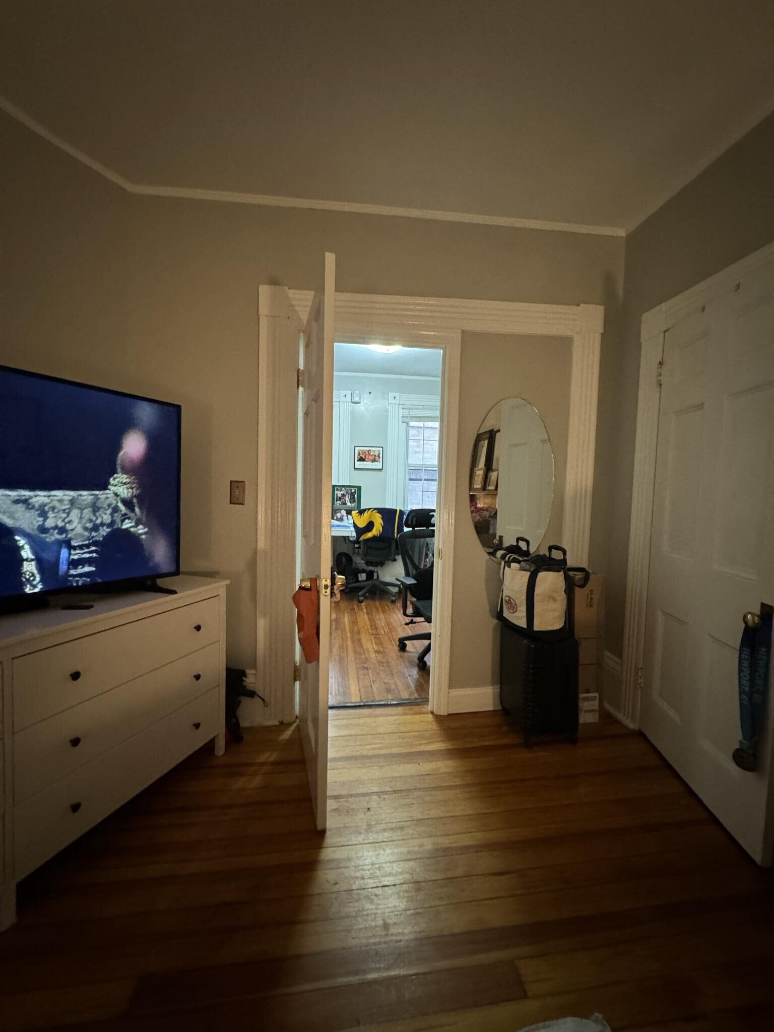 Building Photo - 2 Champney Pl