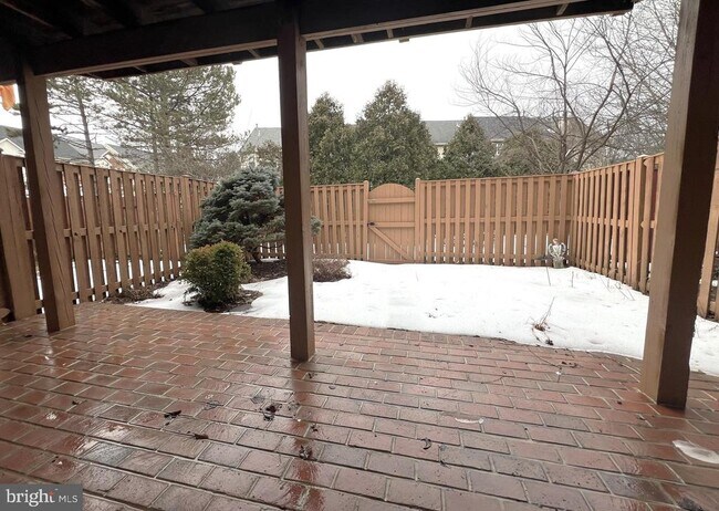 Building Photo - 2035 Madrillon Springs Ct