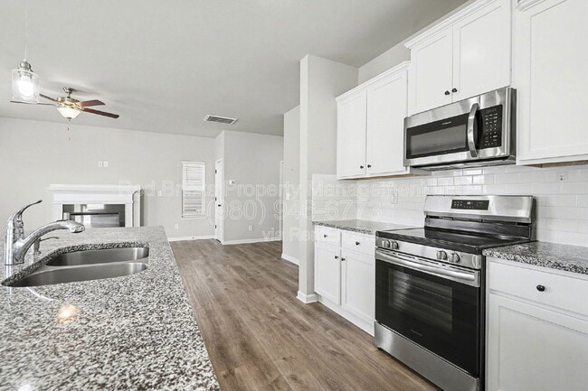 Building Photo - 4037 Stoneygreen Ln