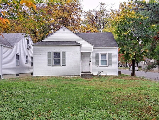 Primary Photo - 501 Carter Ave