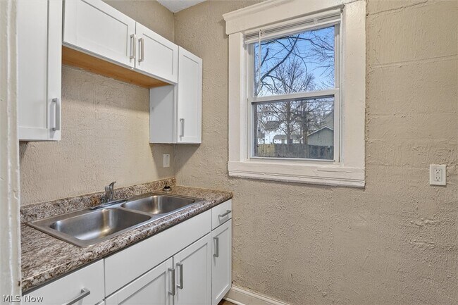 Building Photo - 11404 Orville Ave