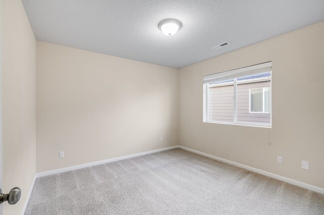 Building Photo - Beautiful 5 bed, 4.5 bath rental home in North Bethany!