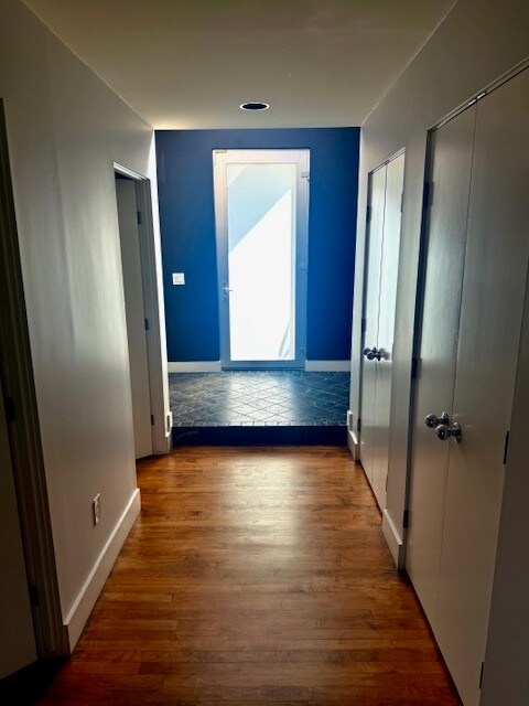Building Photo - 6396 Weidlake Dr