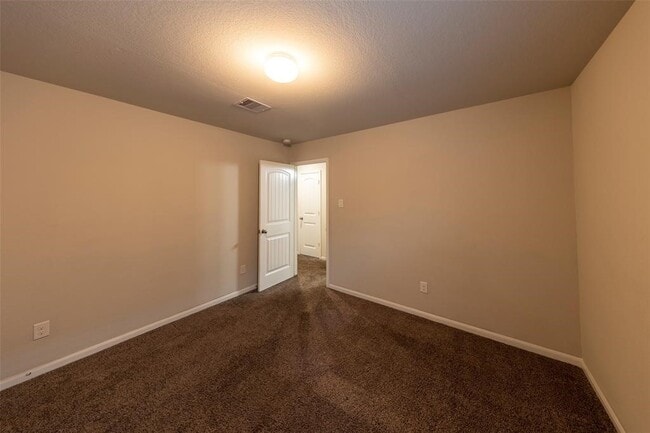 Building Photo - 12117 City Trek Ln