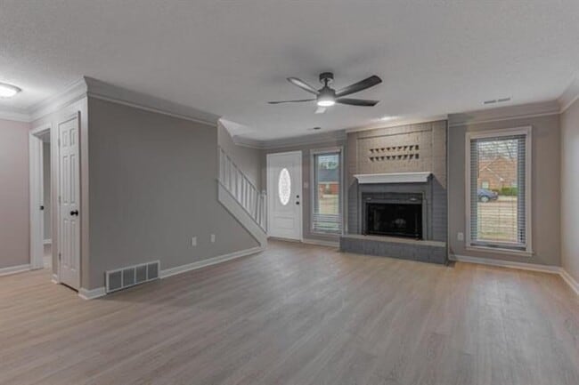 Building Photo - 7105 Santa Cruz Dr