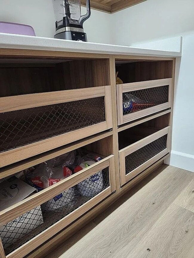 Building Photo - Charming Home Next To Sunbrook Golf Club!