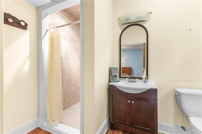 Building Photo - 6567 Tahiti Way