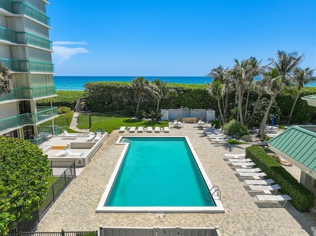 Building Photo - 9900 S Ocean Dr