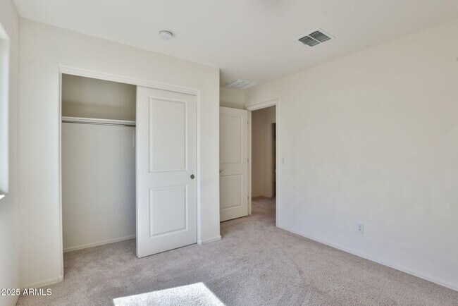 Building Photo - 25847 W Winston Dr