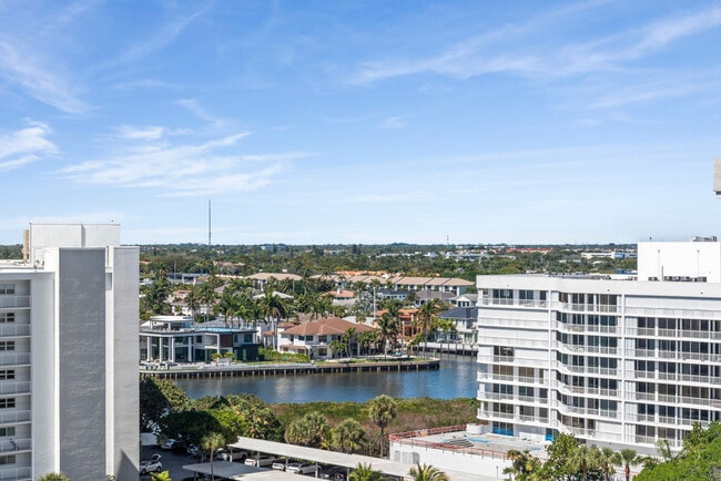 Building Photo - 3301 S Ocean Blvd