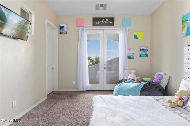 Building Photo - 14261 W Harvard St