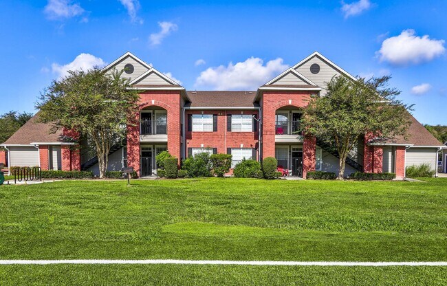 Building Photo - Quail Chase Apartments