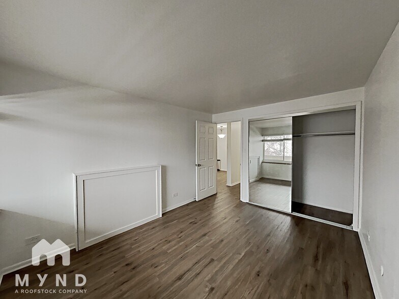 Building Photo - 1366 Garfield St