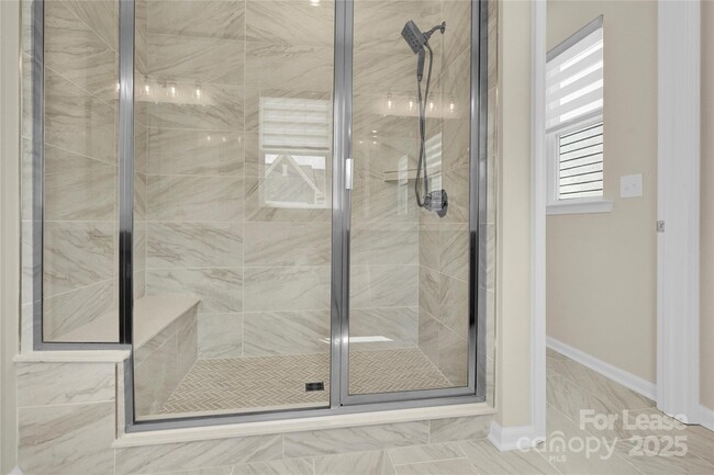 Building Photo - 5850 Strathmore Ct