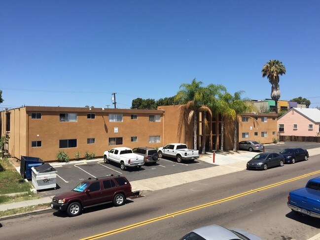 Building Photo - 4060 Euclid Ave