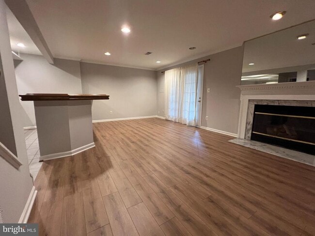 Building Photo - 12002 Lisa Marie Ct