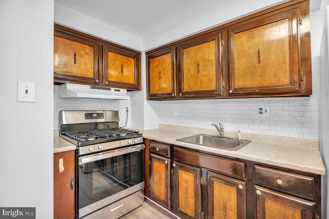 Building Photo - 3639 Gaul St