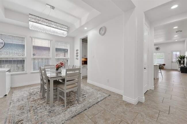 Building Photo - 6515 Sterling Shores Ln