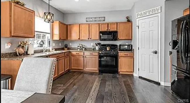 Building Photo - 119 Owls Nest Way