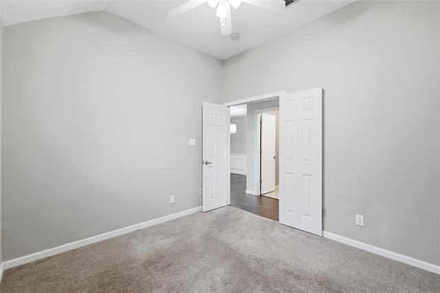 Building Photo - 2097 Amherst Dr