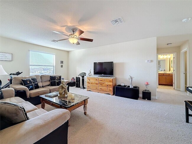 Building Photo - 6467 Willowshire Way