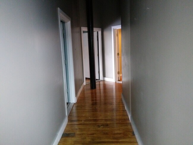 Building Photo - 4515 Olive St