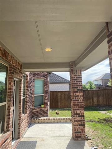 Building Photo - 429 Halwin Dr