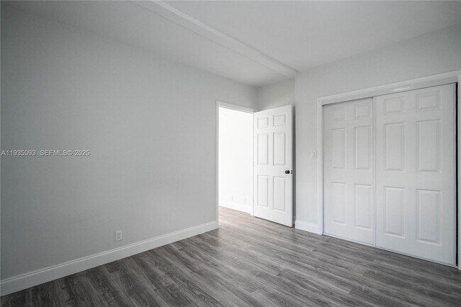 Building Photo - 6871 Abbott Ave