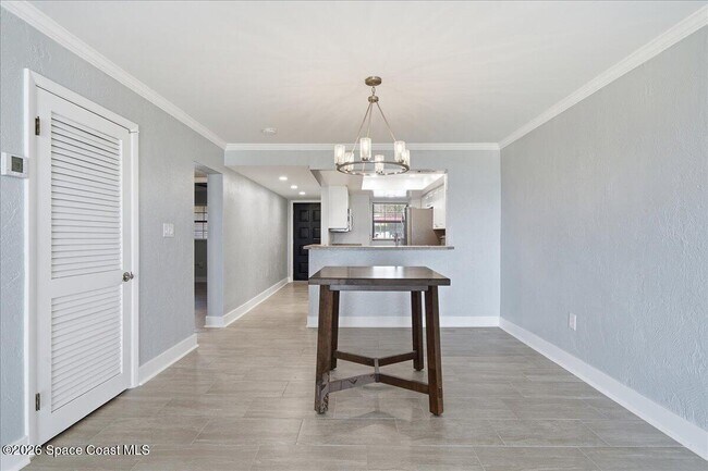 Building Photo - 1025 Rockledge Dr
