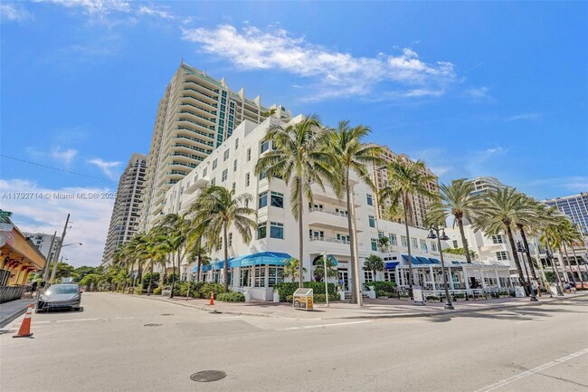 Building Photo - 101 S Fort Lauderdale Beach Blvd