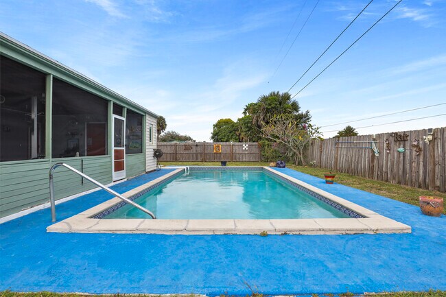 Building Photo - 9412 Bellewood St