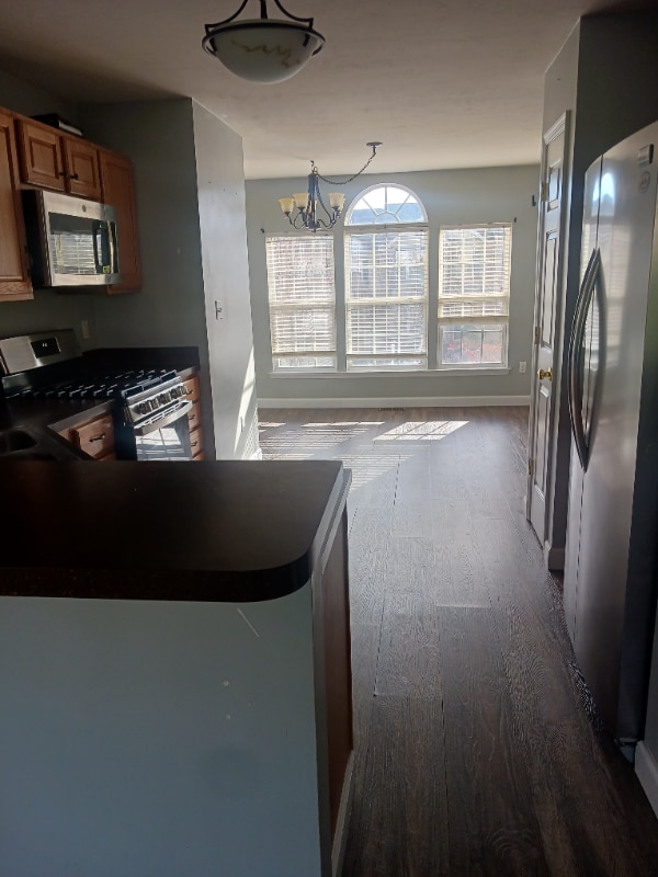 Building Photo - 123 Bradford St