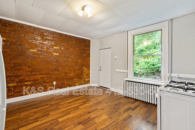Building Photo - 3720-3726 Baytree St