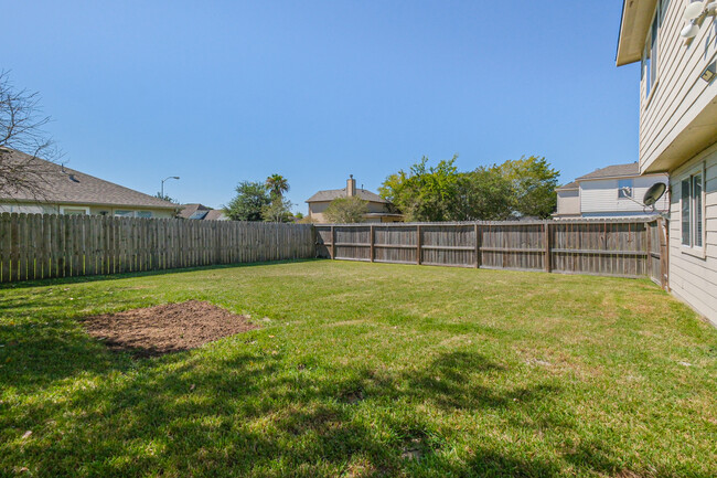 Building Photo - 12402 Greenmesa Dr