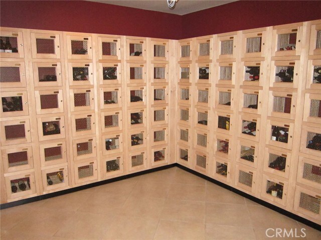 Building Photo - 400 W Ocean Blvd