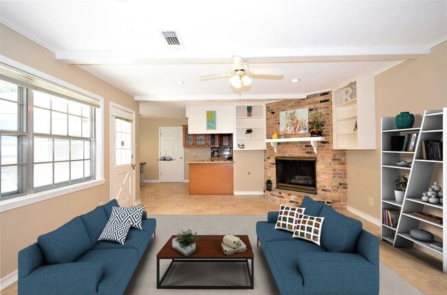 Building Photo - 6011 Arboles Dr