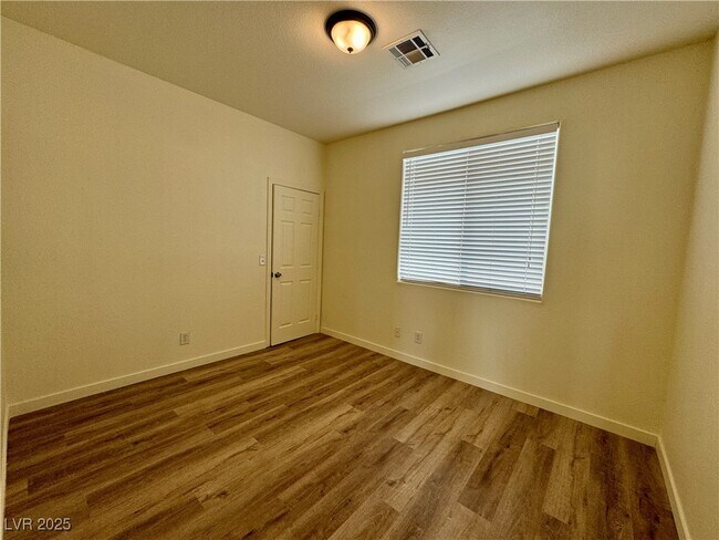 Building Photo - 4967 Caprock Canyon Ave