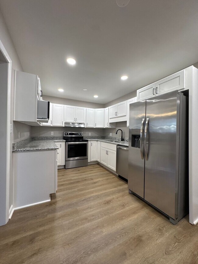 Building Photo - Quail Valley-6A