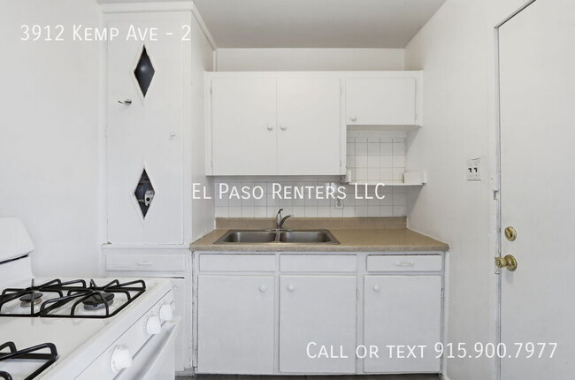 Building Photo - 3912 Kemp Ave