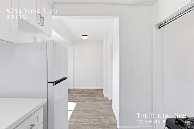 Building Photo - 5214 York Blvd