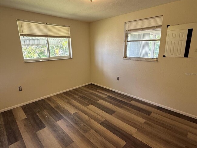 Building Photo - 5405 Riverside Dr
